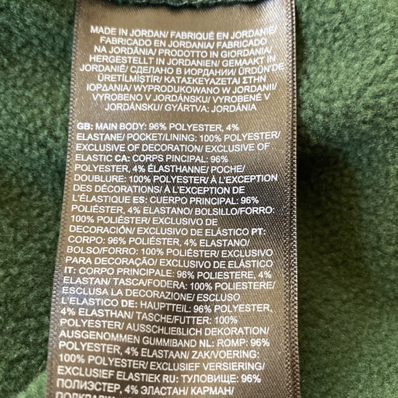 The North Face 1/2 zip pullover - Picture 6 of 6